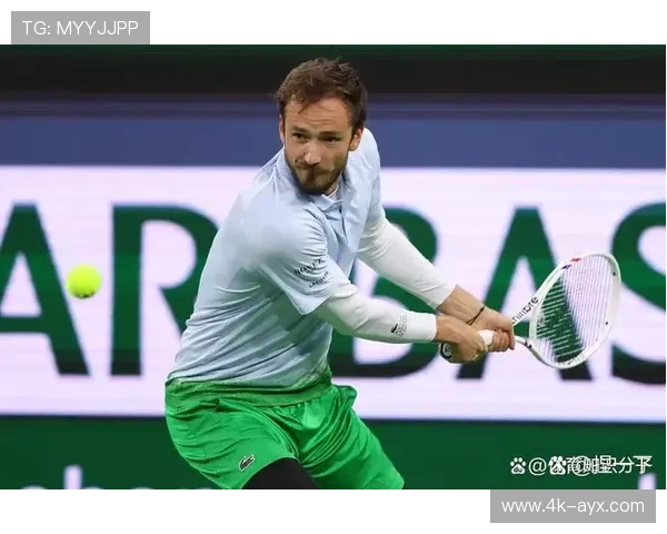 法兰基球场球迷嘘声震天，佛罗伦萨赛季不胜压力爆发